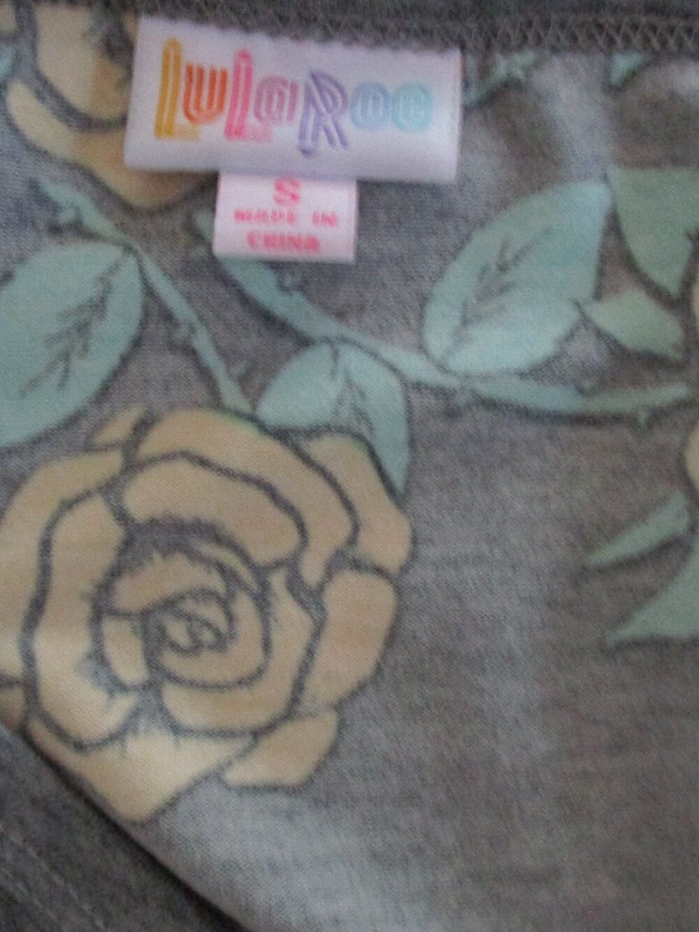 Lularoe Julia Dress Black Multicolored Roses Short Sleeves - Picture 6 of 10